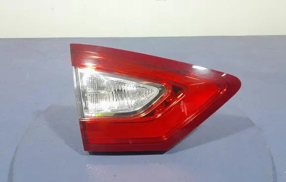 Ford Mondeo MK I Rear/tail lights DS7313A603JE