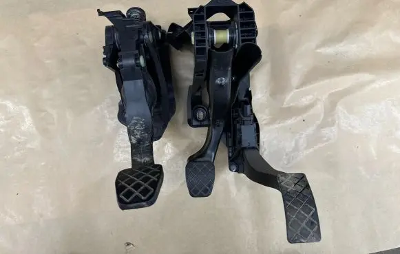 Volkswagen Golf VII Pedal assembly 5q1721058am 5Q1721059CQ 5q1723503f