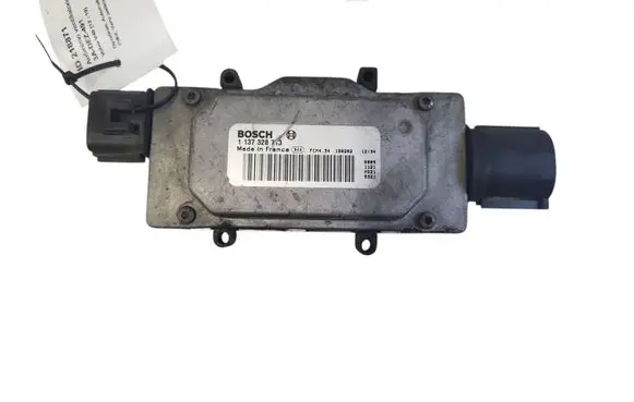 Coolant fan relay
