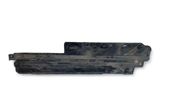 Mercedes-Benz C AMG W204 Side bottom protection A2046807808