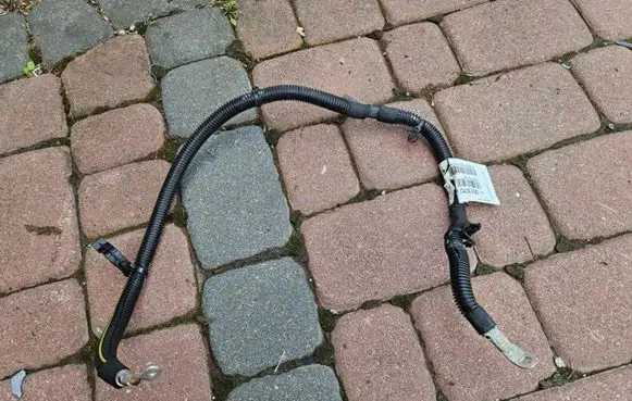 Opel Insignia B Negative earth cable (battery) YR00137080
