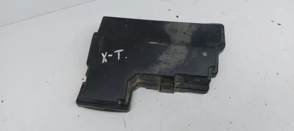 Nissan X-Trail T31 Other engine bay part