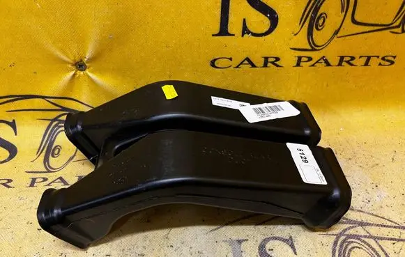 Land Rover Evoque II Cabin air duct channel