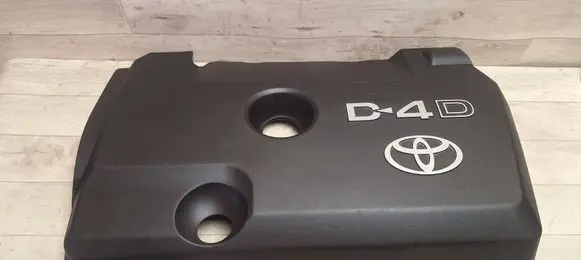 Toyota Corolla Verso AR10 Engine cover (trim) 