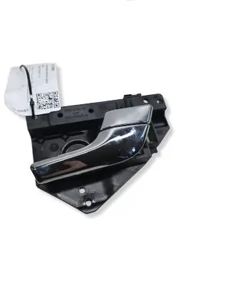 Jaguar XF X250 Front door interior handle 8X2322600AE