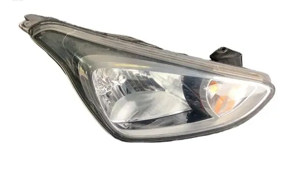 Hyundai i10 Headlight/headlamp 92102B9000