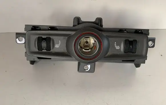 Audi A6 S6 C6 4F Seat heating switch 4E0963563A 8E0963563