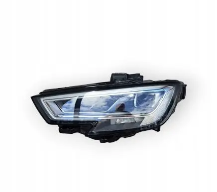 Audi A3 S3 8V Headlight/headlamp 8V0941033C