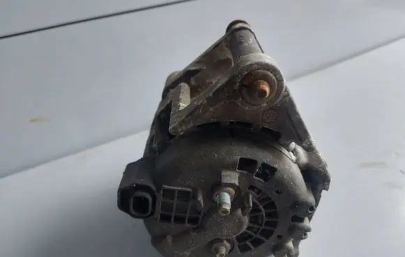 Opel Insignia A Generator/alternator