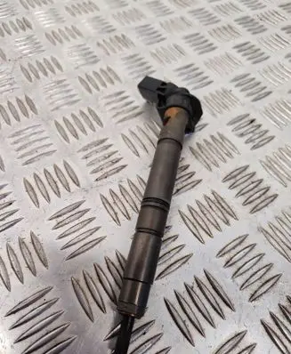 Audi Q7 4M Fuel injector 059130277ED