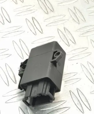 Seat Alhambra (Mk2) Seat heating relay 5K0959772