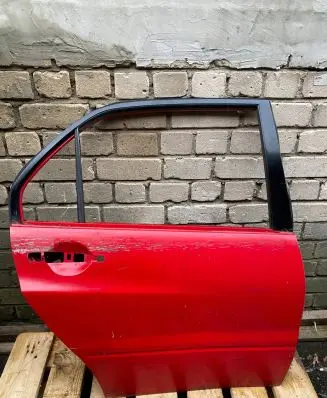 Mitsubishi Lancer Evolution Rear door