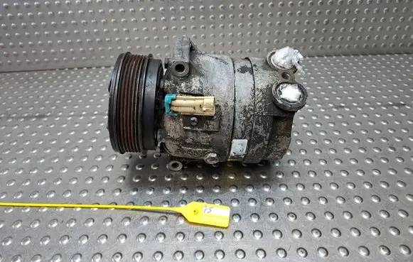 Opel Frontera B Air conditioning (A/C) compressor (pump) S27730593 1135324
