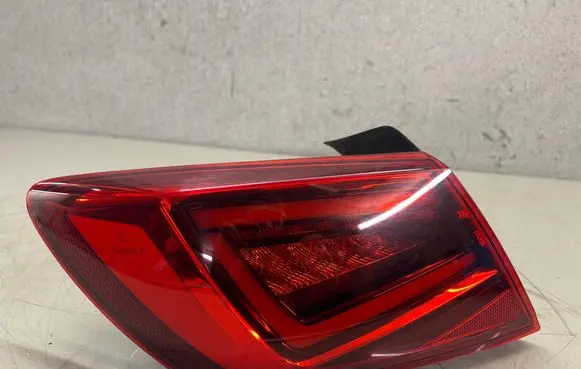 Seat Leon (5F) Rear/tail lights 5F0945207F