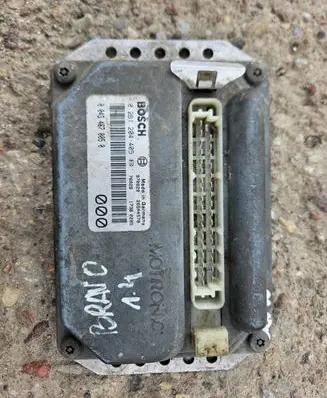 Fiat Bravo - Brava Engine control unit/module 0 261 204 405 0 04S 467 005 0
