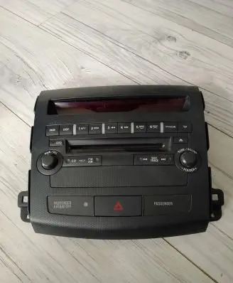 Peugeot 4007 Head unit multimedia control 8002A139XA