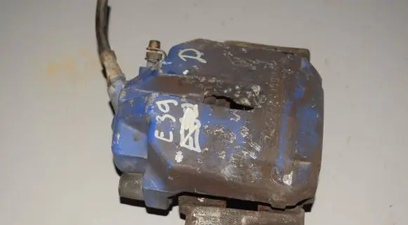 BMW 5 E39 Front brake caliper