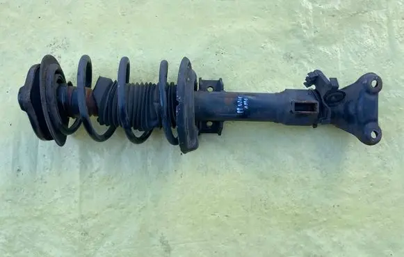 Mercedes-Benz C AMG W204 Front shock absorber with coil spring A2043201273 A2123220184