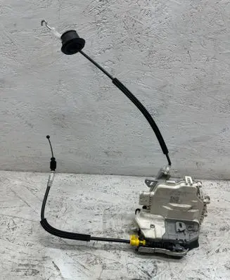 Audi A4 S4 B8 8K Rear door lock 8K0839015D