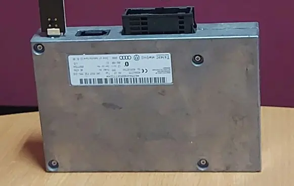 Audi A6 S6 C6 4F Bluetooth control unit module 4E0862335 4E0910336K