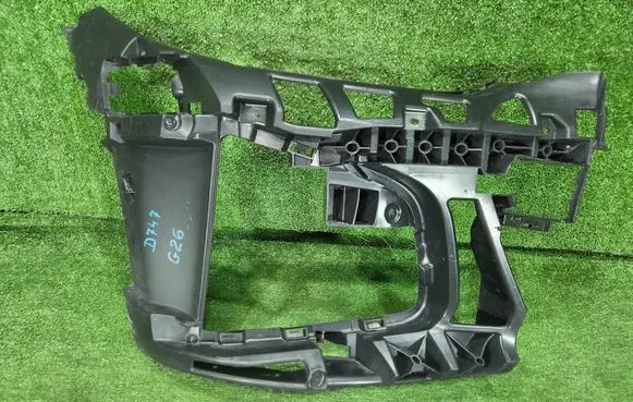 BMW 4 G22 G23 G24 G26 Front bumper mounting bracket 51118078612 8078612
