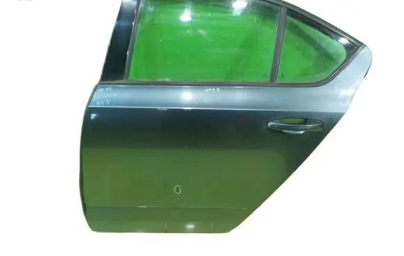 Skoda Octavia Mk3 (5E) Rear door LEWE