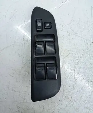 Toyota RAV 4 (XA20) Electric window control switch 8482042180