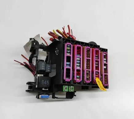 Audi Q7 4M Fuse module 8W0937530 4M0971845BD