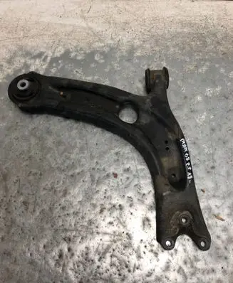 Volkswagen PASSAT B8 Front lower control arm/wishbone 3Q0407154BBILI 3Q0407154B
