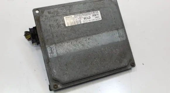 Ford Fiesta Engine control unit/module 6S6112A650MD