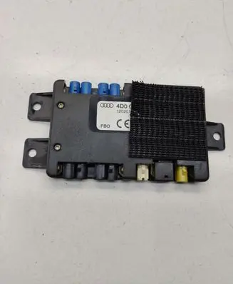 Audi A6 Allroad C5 Antenna control unit 4D0035530E 12020100