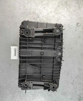 Battery tray