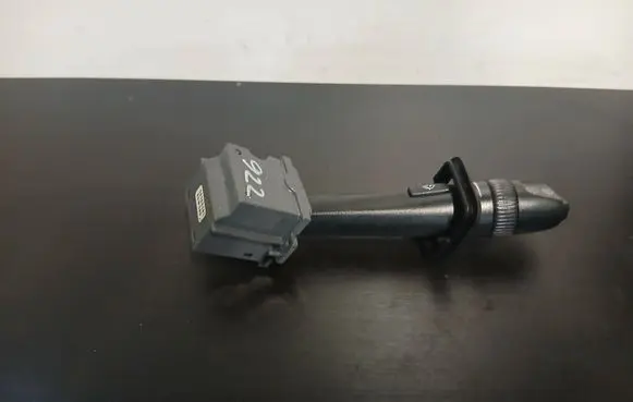 Volvo XC90 Wiper control stalk 30768101