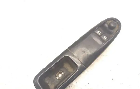 Audi A4 S4 B7 8E 8H Electric window control switch 25945