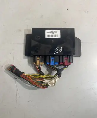 Volkswagen PASSAT B5 Comfort/convenience module 1J0959799S 5DK00795350