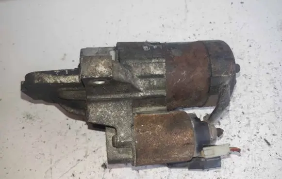 Mazda 6 Starter motor M000T90981 L813