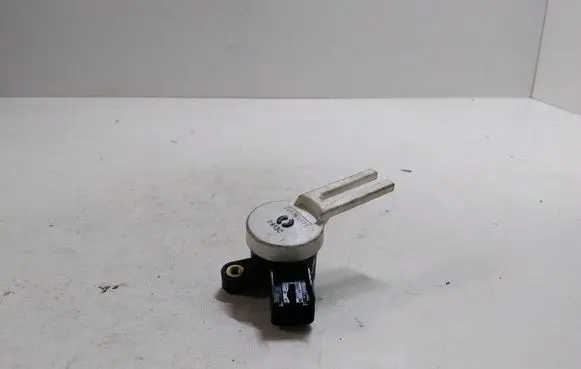 Opel Insignia A Brake pedal sensor switch 10366474