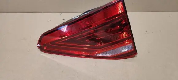 Volkswagen Touran II Rear/tail lights 5TA945308F