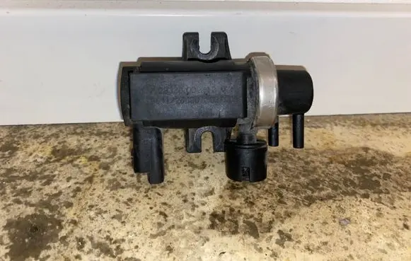 Peugeot 307 Turbo solenoid valve 9641726680 72832800