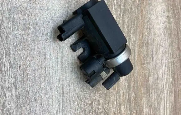 Peugeot 307 Turbo solenoid valve 9641726680 72832800