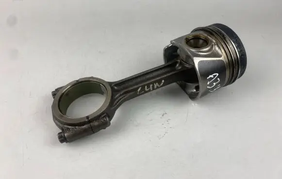 Audi A3 S3 8V Piston with connecting rod 02604LA 04LADE