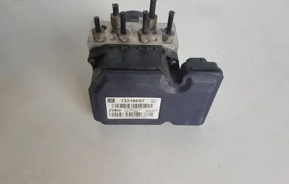 Opel Insignia A ABS Pump 13316697