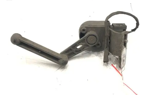 BMW 5 F10 F11 Headlight/headlamp level sensor 6784075