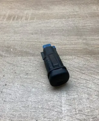 Ford Fiesta Windscreen/window heater switch 96FG18C621AA