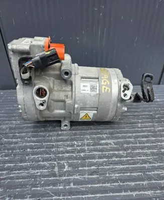 KIA Sportage Air conditioning (A/C) compressor (pump) 977E1CZ000
