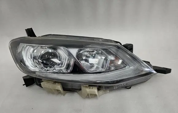 Nissan Pulsar Headlight/headlamp 260103ZL5A