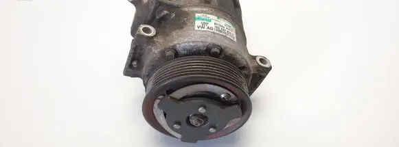 Volkswagen PASSAT B5.5 Air conditioning (A/C) compressor (pump) 1K0820859F