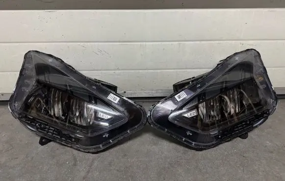 Hyundai Bayon Headlights/headlamps set 92102Q0600 92101Q0600