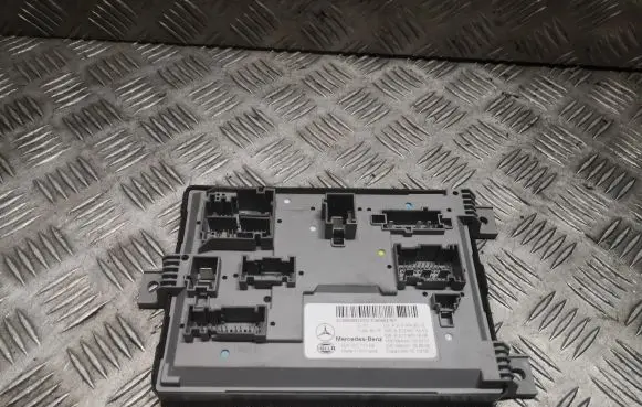 Mercedes-Benz E W213 Central body control module 2139009312 A2139009312