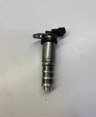 BMW 5 F10 F11 Camshaft vanos timing valve 8605123 13151880 1136